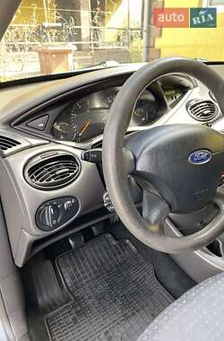 Универсал Ford Focus 2003 в 