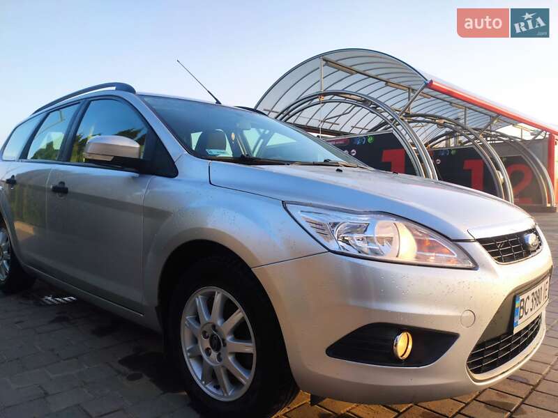 Універсал Ford Focus 2010 в Самборі