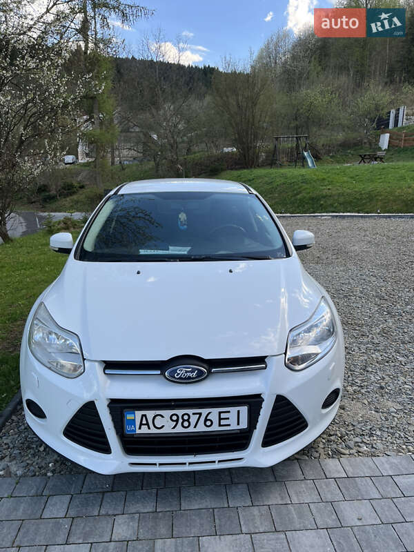 Универсал Ford Focus 2012 в 