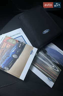 Хэтчбек Ford Focus 2015 в 