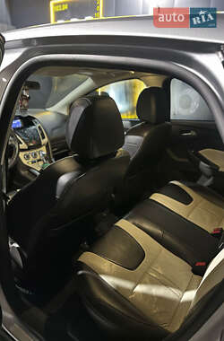 Хетчбек Ford Focus 2012 в 