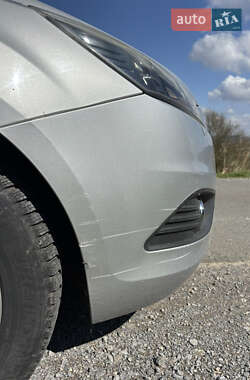 Универсал Ford Focus 2010 в 