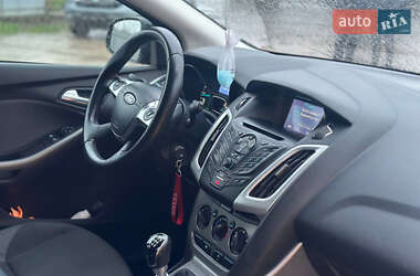 Универсал Ford Focus 2014 в 
