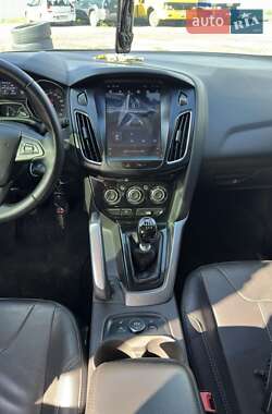 Универсал Ford Focus 2012 в 