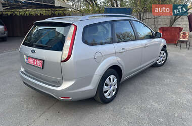 Универсал Ford Focus 2011 в 