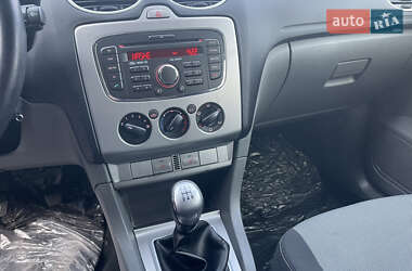 Универсал Ford Focus 2011 в 