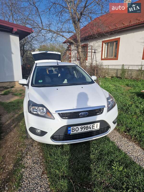 Универсал Ford Focus 2008 в Надворной