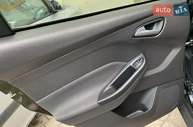 Универсал Ford Focus 2014 в 