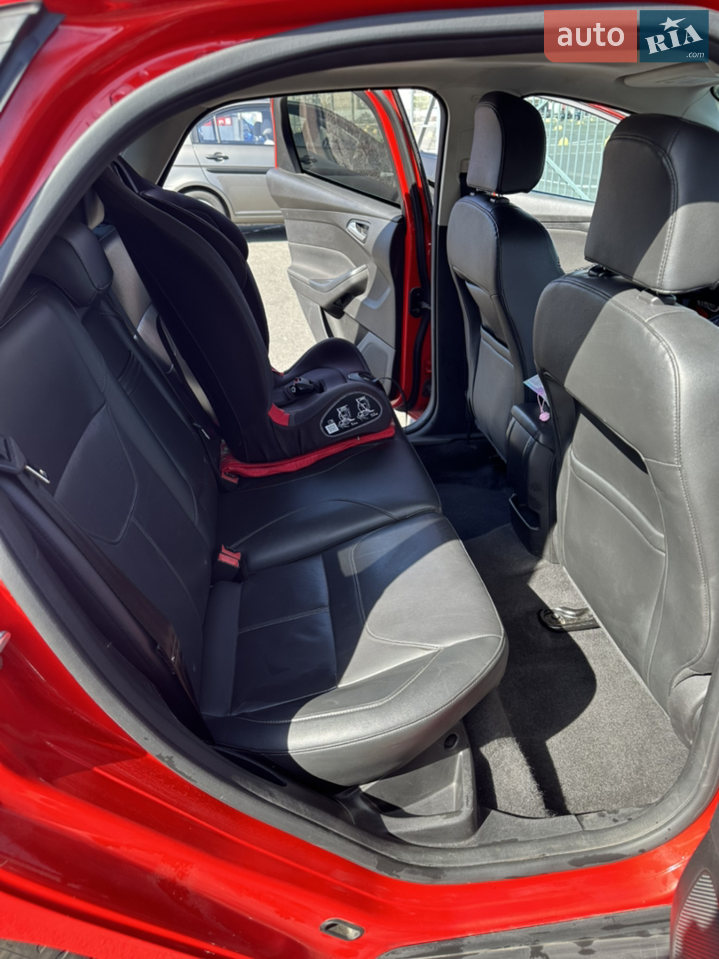 2015 Ford Focus - мініатюра 39