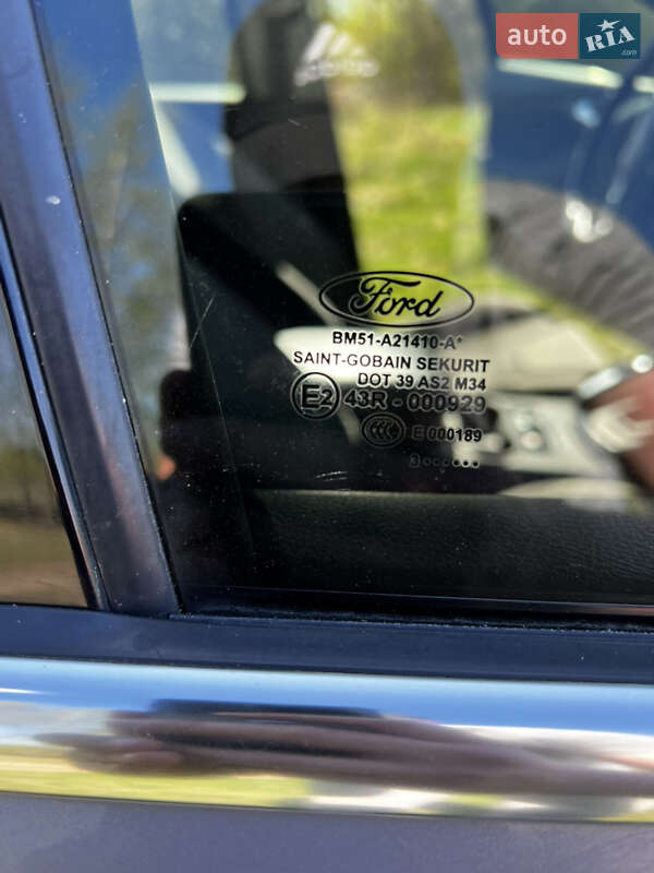 Седан Ford Focus 2013 в Хмельницком