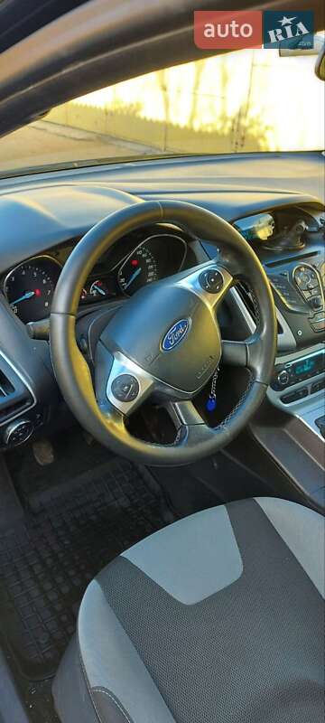 Хэтчбек Ford Focus 2013 в Одессе