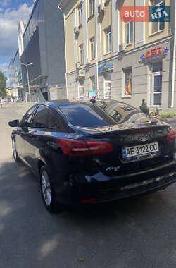 Седан Ford Focus 2017 в 