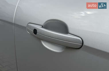 Хетчбек Ford Focus 2014 в 