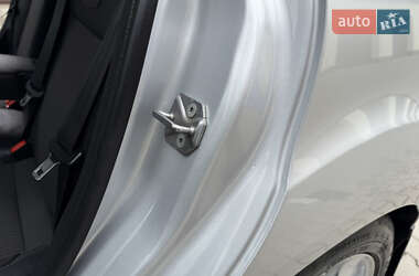 Хетчбек Ford Focus 2014 в 