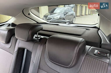 Хетчбек Ford Focus 2014 в 