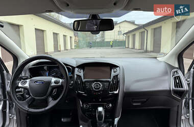 Хетчбек Ford Focus 2014 в 