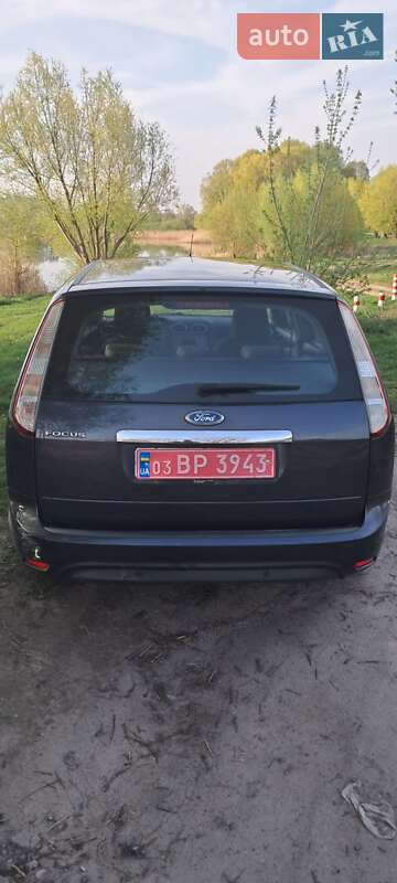 Универсал Ford Focus 2009 в Глухове