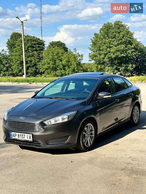 Ford Focus 2015