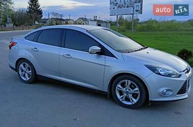 Седан Ford Focus 2013 в 