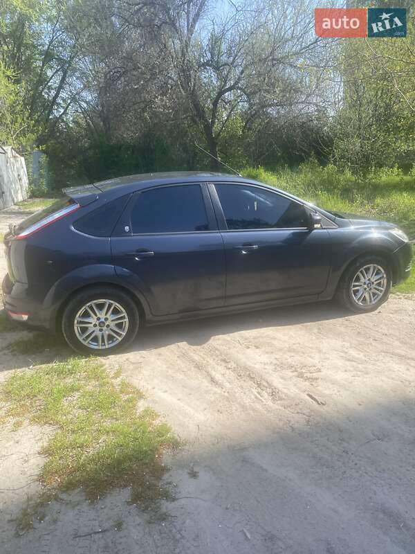 Хэтчбек Ford Focus 2008 в Запорожье