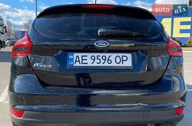Хэтчбек Ford Focus 2018 в 