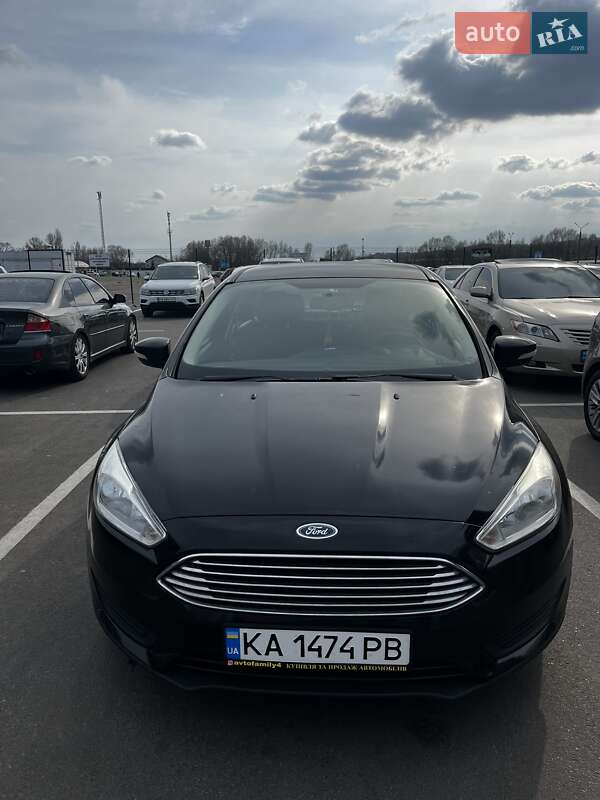 Седан Ford Focus 2017 в 