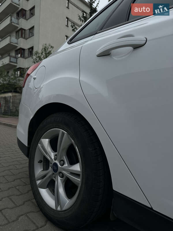 Седан Ford Focus 2014 в Умани