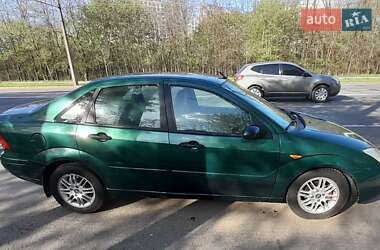Седан Ford Focus 2000 в 