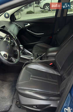 Седан Ford Focus 2013 в 
