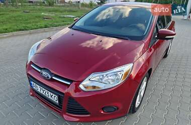 Седан Ford Focus 2013 в 