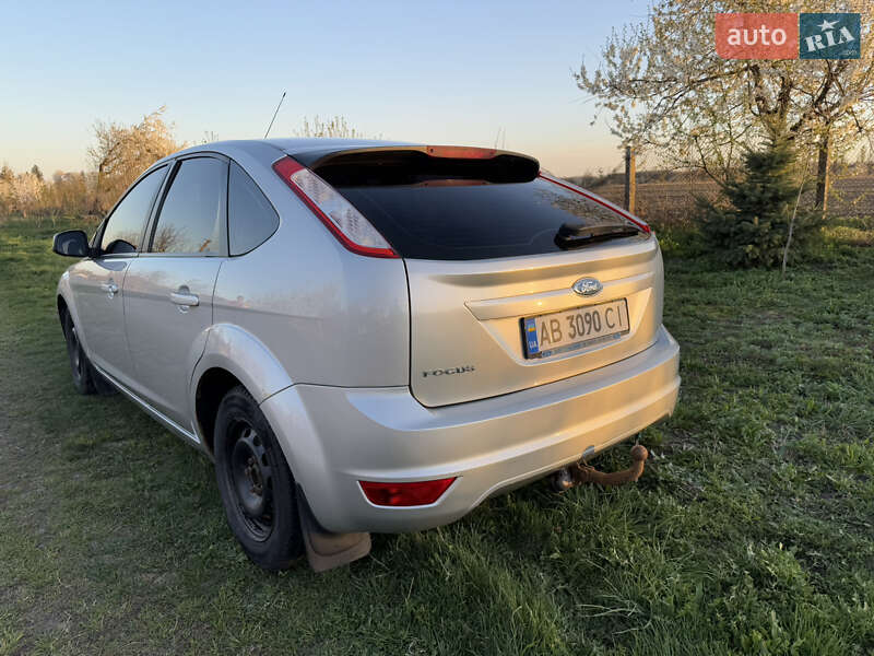 Хэтчбек Ford Focus 2008 в Виннице
