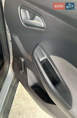 Хэтчбек Ford Focus 2013 в 