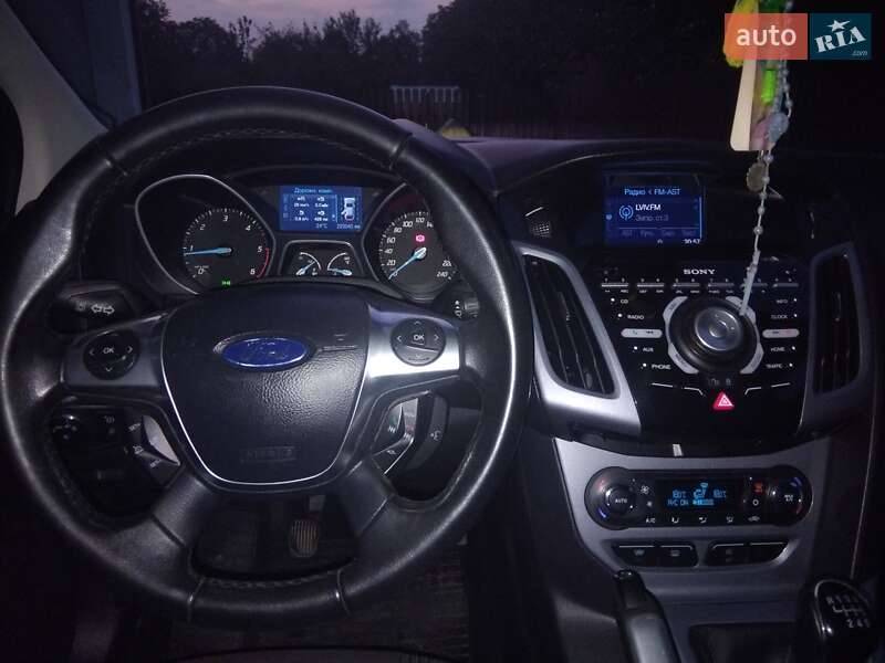 Универсал Ford Focus 2012 в Стрые фото 27 Универсал Ford Focus 2012 в Стрые
