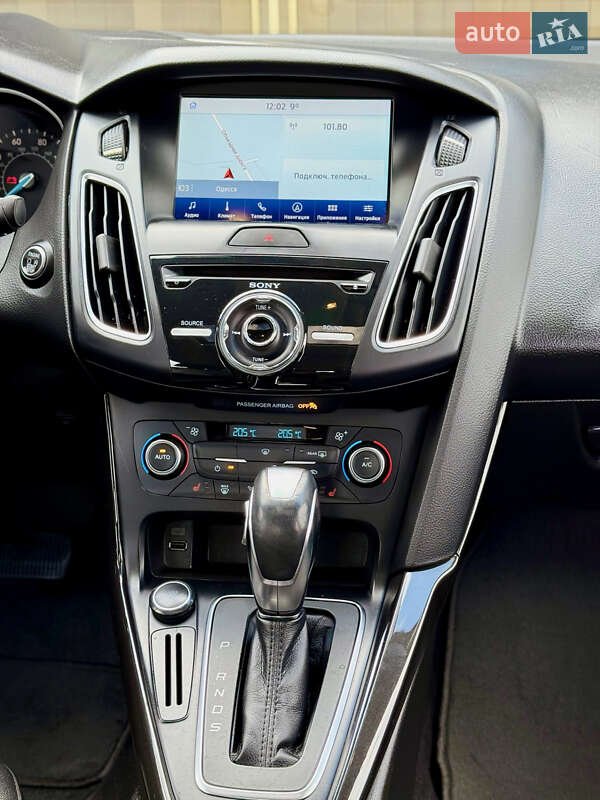 Седан Ford Focus 2016 в Одесі