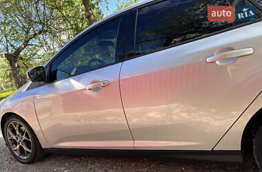 Седан Ford Focus 2014 в 