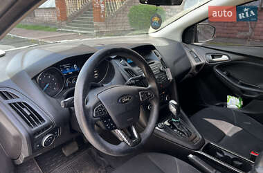 Седан Ford Focus 2015 в 