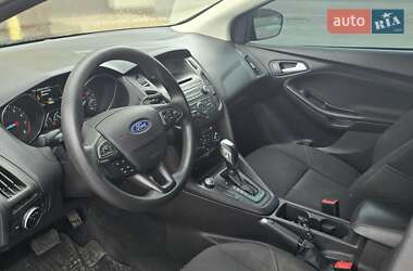 Седан Ford Focus 2015 в 