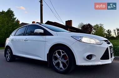 Хетчбек Ford Focus 2014 в 