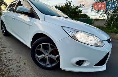Хетчбек Ford Focus 2014 в 