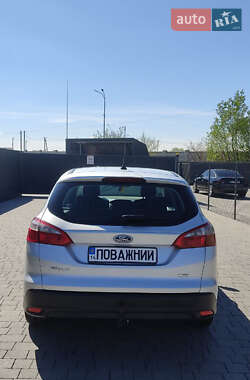 Универсал Ford Focus 2012 в 