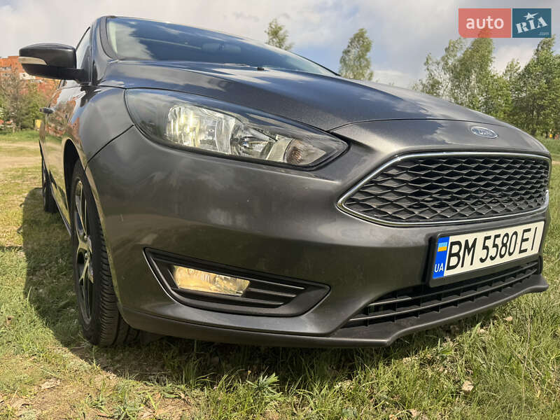 Седан Ford Focus 2017 в Сумах