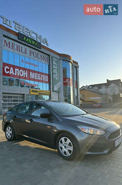 Седан Ford Focus 2016 в 