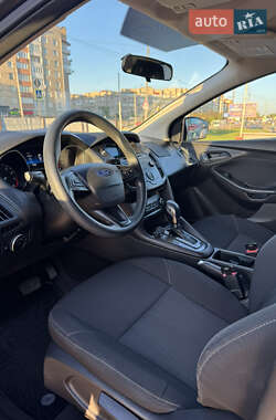 Седан Ford Focus 2016 в 