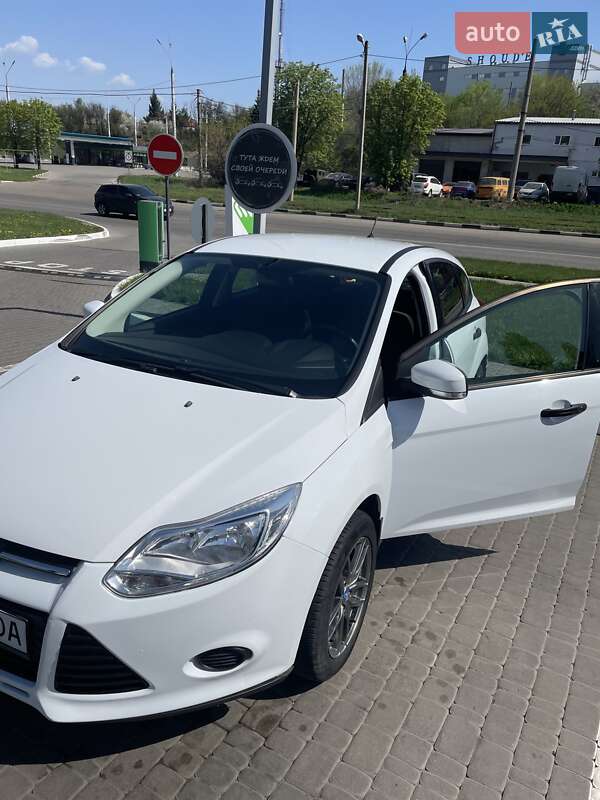 Хэтчбек Ford Focus 2013 в Харькове фото 6 Хэтчбек Ford Focus 2013 в Харькове