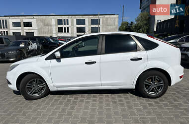 Хетчбек Ford Focus 2011 в 