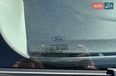 Хетчбек Ford Focus 2011 в 