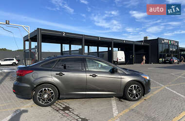 Седан Ford Focus 2017 в 