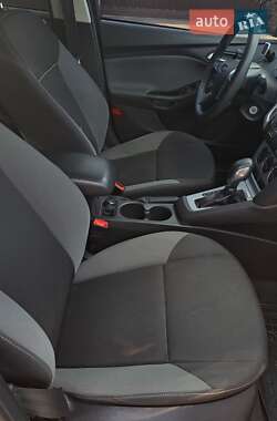 Седан Ford Focus 2014 в 