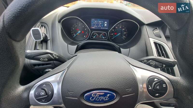 Седан Ford Focus 2014 в Киеве