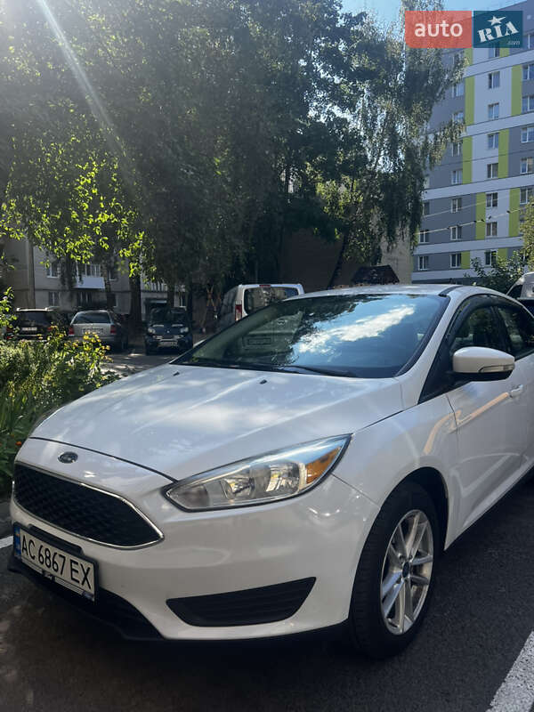 Седан Ford Focus 2017 в 